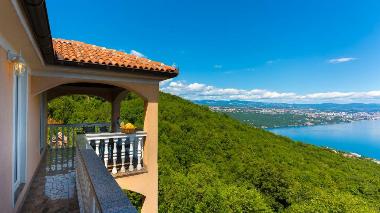 Apartment Panorama Opatija Матули Екстериор снимка
